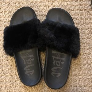 Black slippers